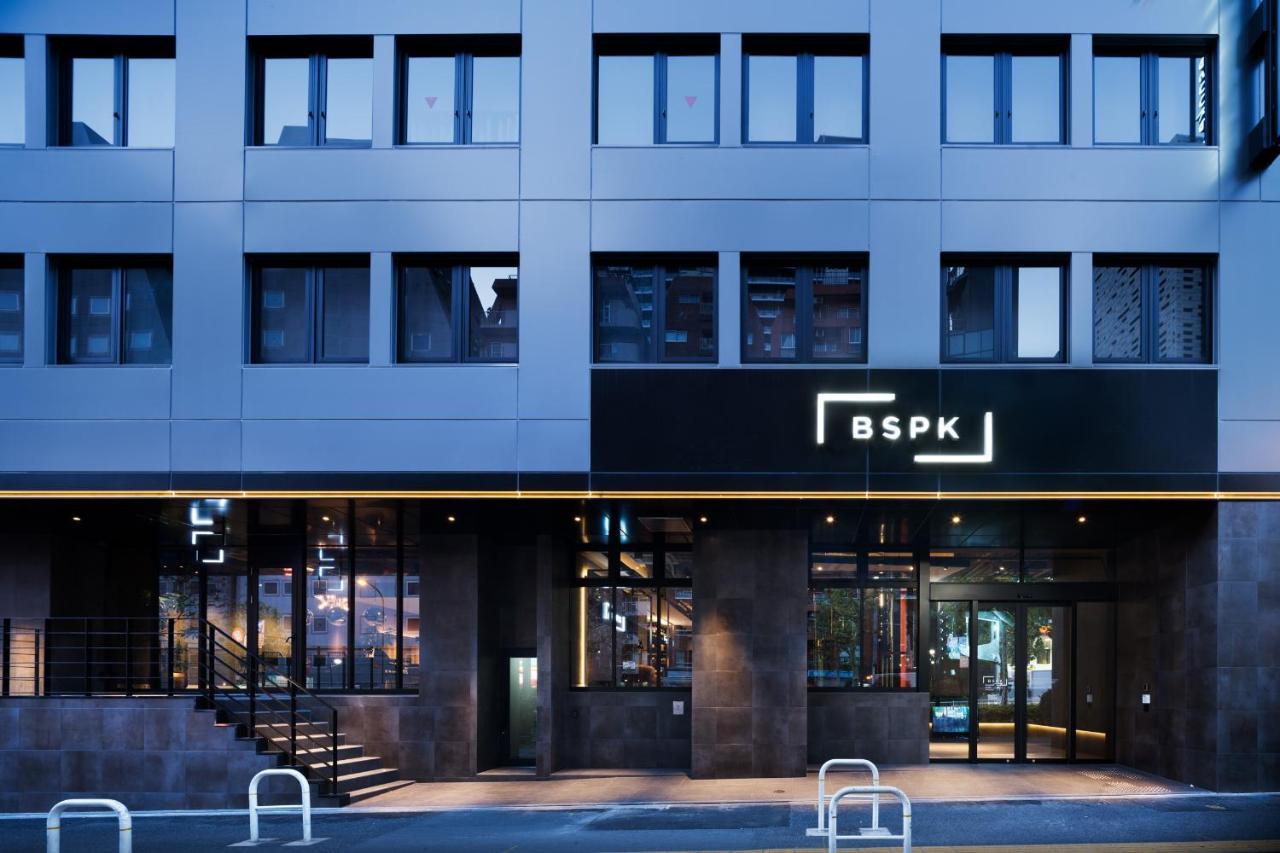 Bespoke Hotel Shinjuku Tokió Kültér fotó